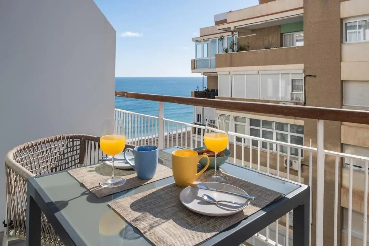 Sea View & Private Terrace In The Heart Of Malaga! Apartment 0*, Malaga